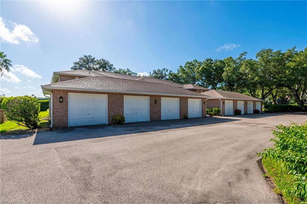 6750 Lone Oak BLVD C NAPLES, FL 34109