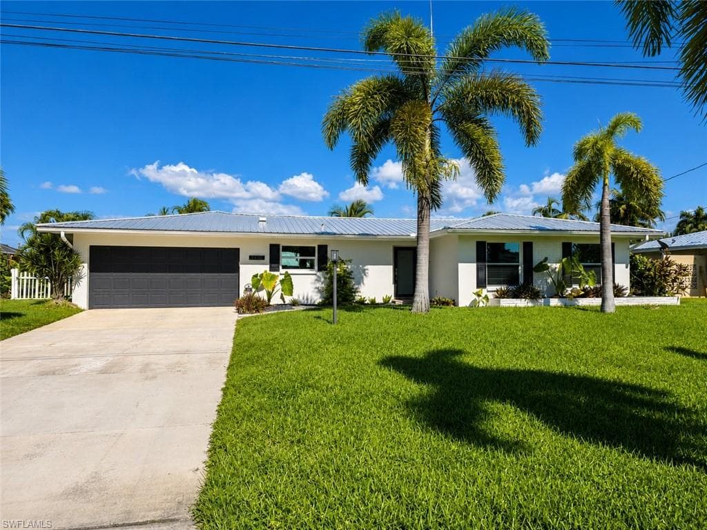 2835 SE 18th AVE CAPE CORAL, FL 33904