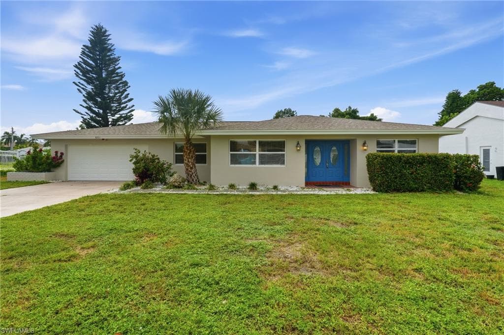 8931 Andover ST FORT MYERS, FL 33907