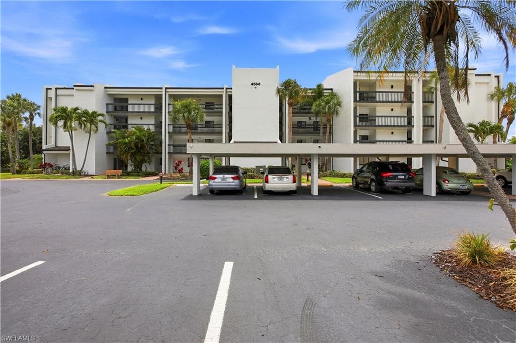 4586 Trawler CT 303 FORT MYERS, FL 33919