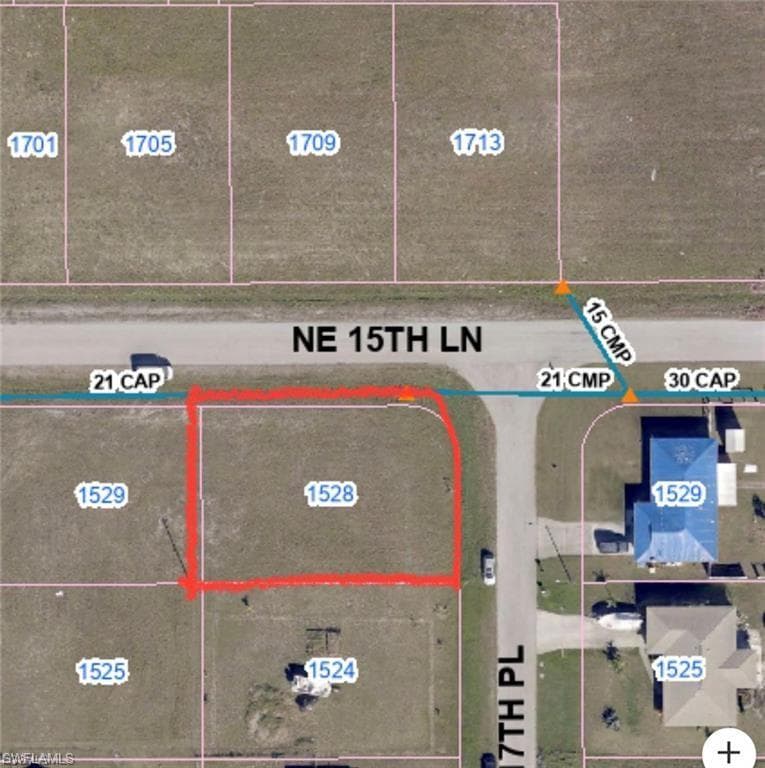 1528 NE 17th PL CAPE CORAL, FL 33909