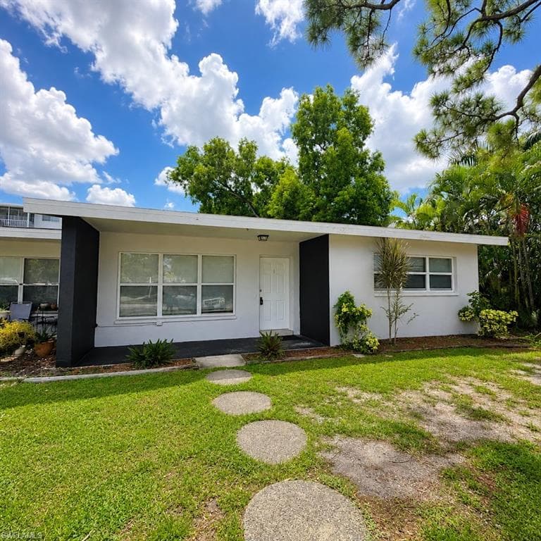 4919 York ST 1 CAPE CORAL, FL 33904