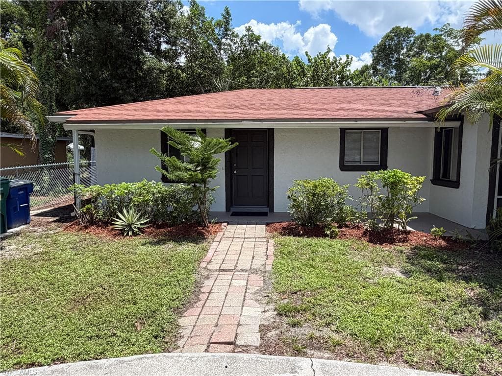 5829 Casablanca CT FORT MYERS, FL 33919