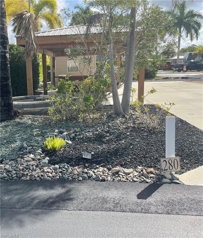 5235 Pineland Daisy TRL FORT MYERS, FL 33905