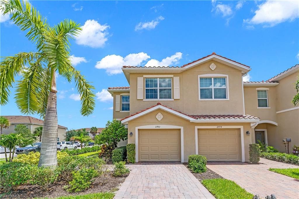 2782 Citrus ST NAPLES, FL 34120