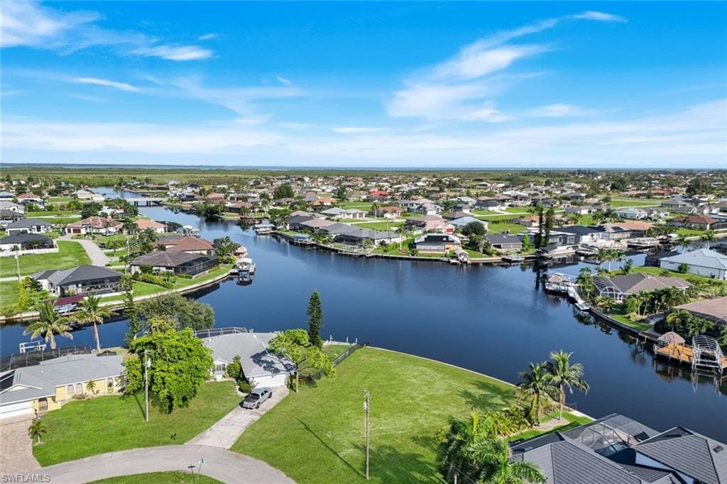 3713 NW 14th ST CAPE CORAL, FL 33993