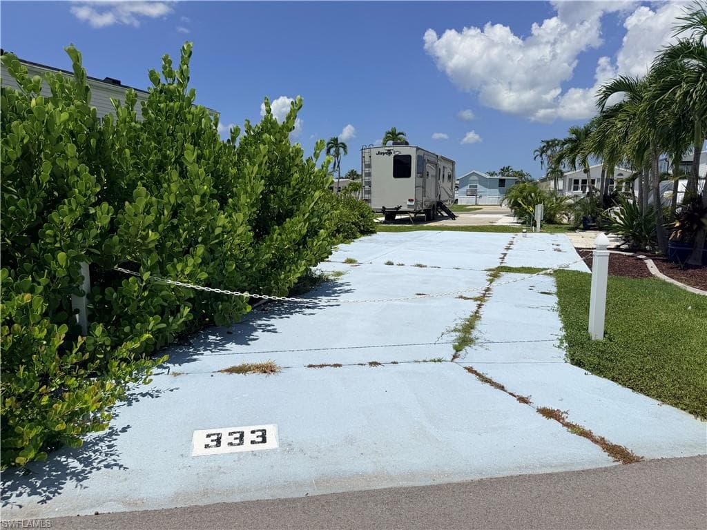 19681 Summerlin #333 RD FORT MYERS, FL 33908