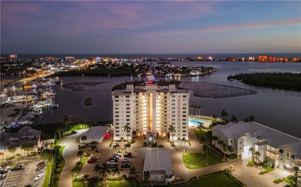 18120 San Carlos BLVD PH2 FORT MYERS BEACH, FL 33931
