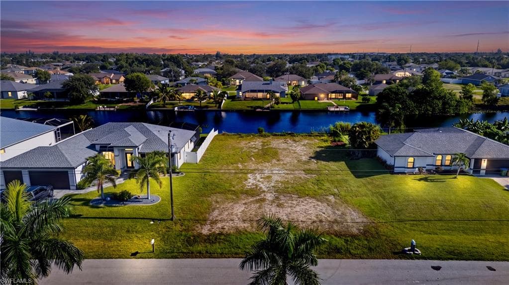 107 SW 21st ST CAPE CORAL, FL 33991