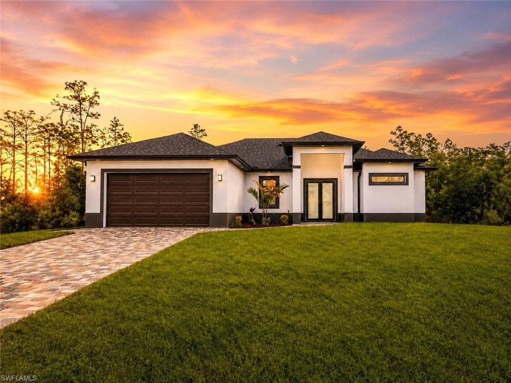 808 Willard AVE LEHIGH ACRES, FL 33972