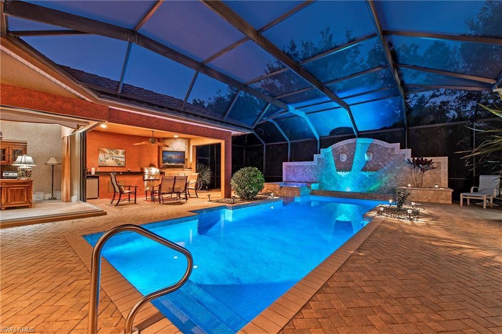 967 Tivoli DR NAPLES, FL 34104