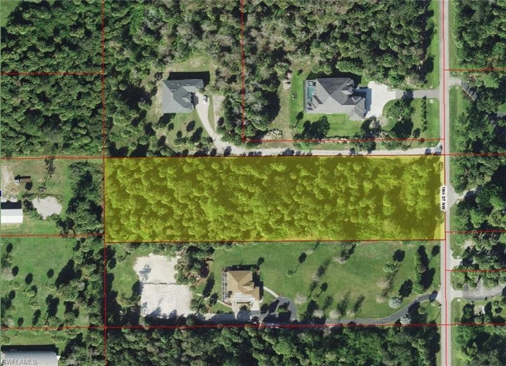 19th ST NW NAPLES, FL 34120
