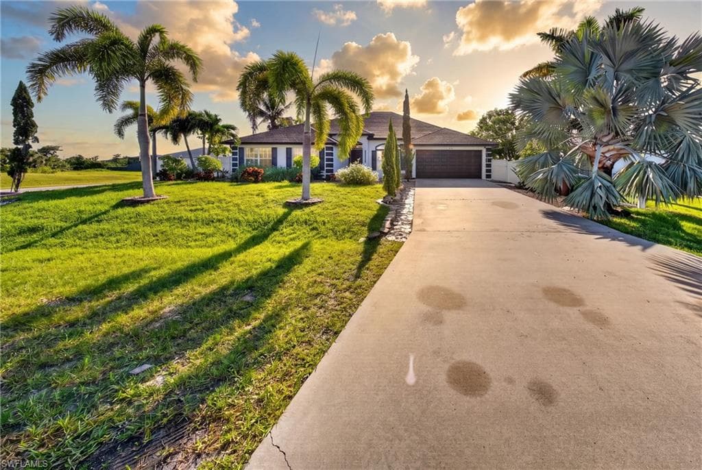 527 NW 27th AVE CAPE CORAL, FL 33993