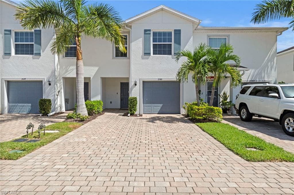 15381 Wildflower CIR NAPLES, FL 34119