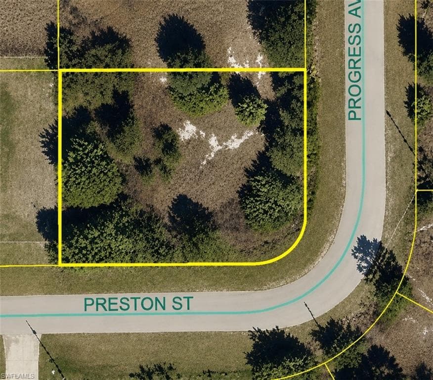434 Progress AVE LEHIGH ACRES, FL 33974