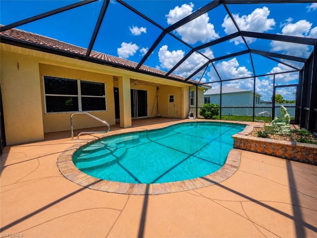 2110 Embers PKWY W CAPE CORAL, FL 33993