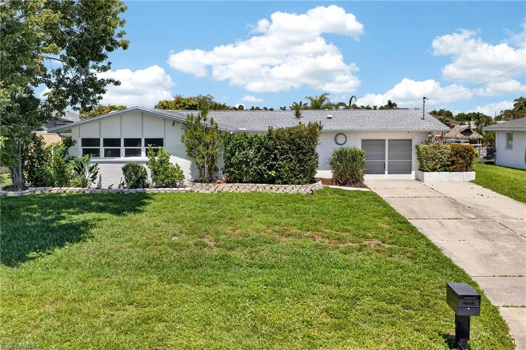 3114 SE 18th AVE CAPE CORAL, FL 33904