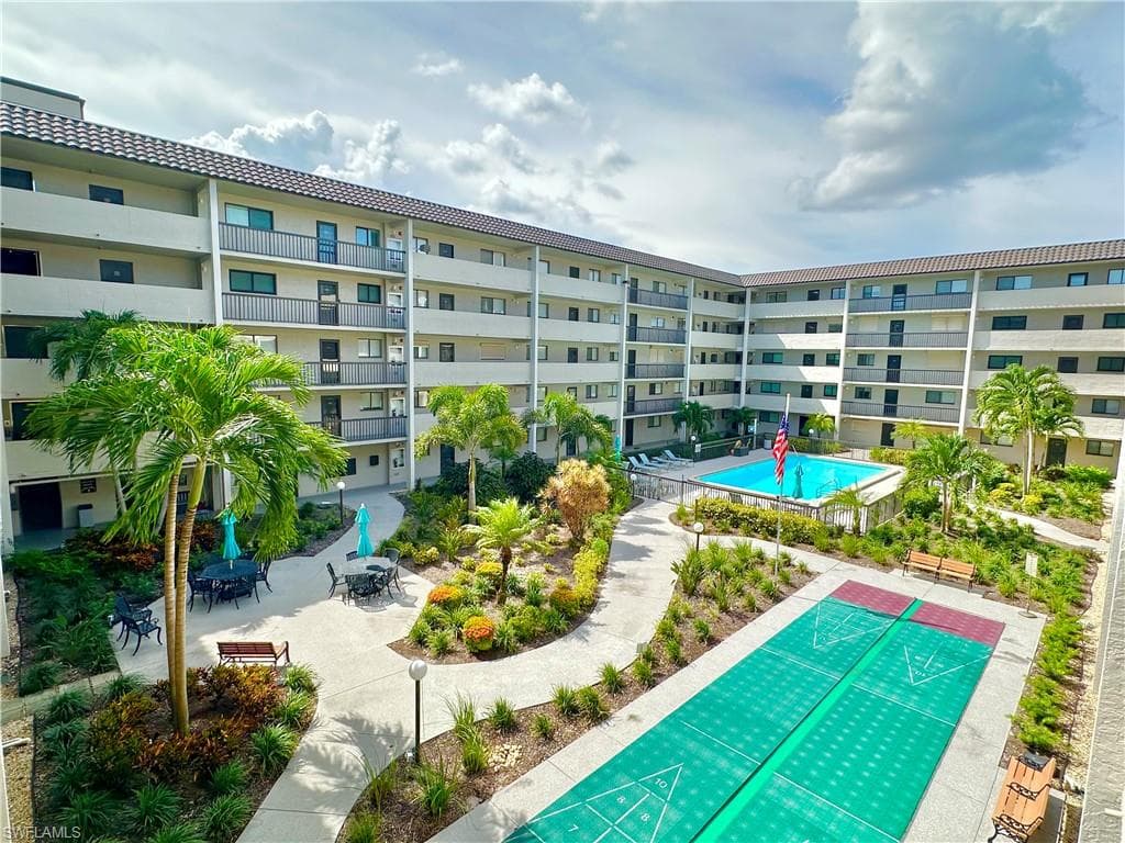 2121 Collier AVE E 316 FORT MYERS, FL 33901
