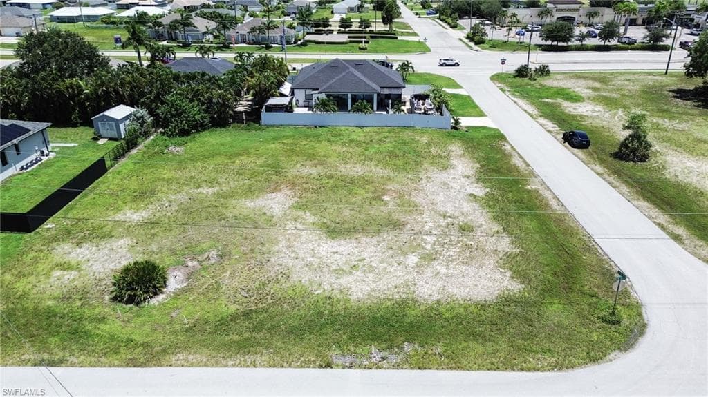 3121 16th PL CAPE CORAL, FL 33914