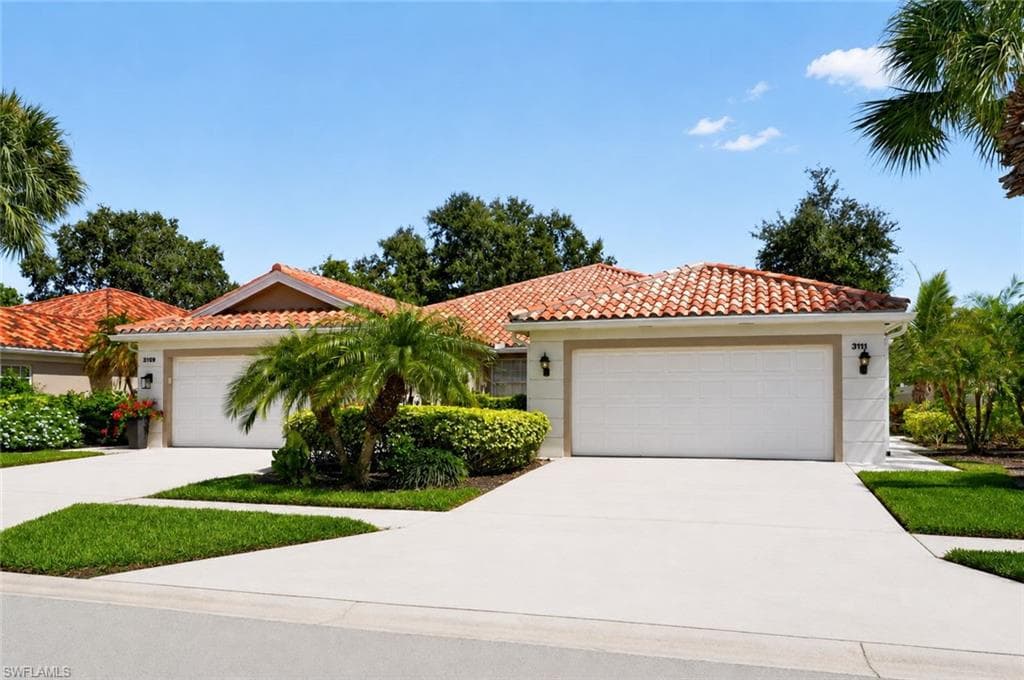 3111 Andorra CT NAPLES, FL 34109