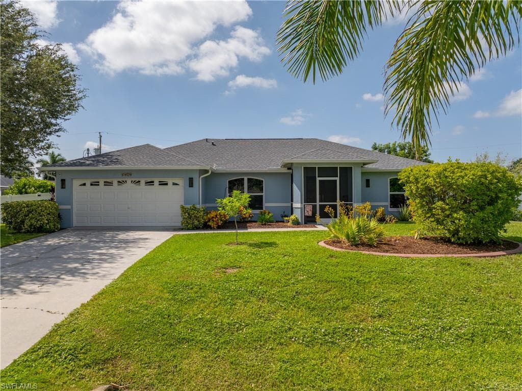 1108 SW 44th TER CAPE CORAL, FL 33914