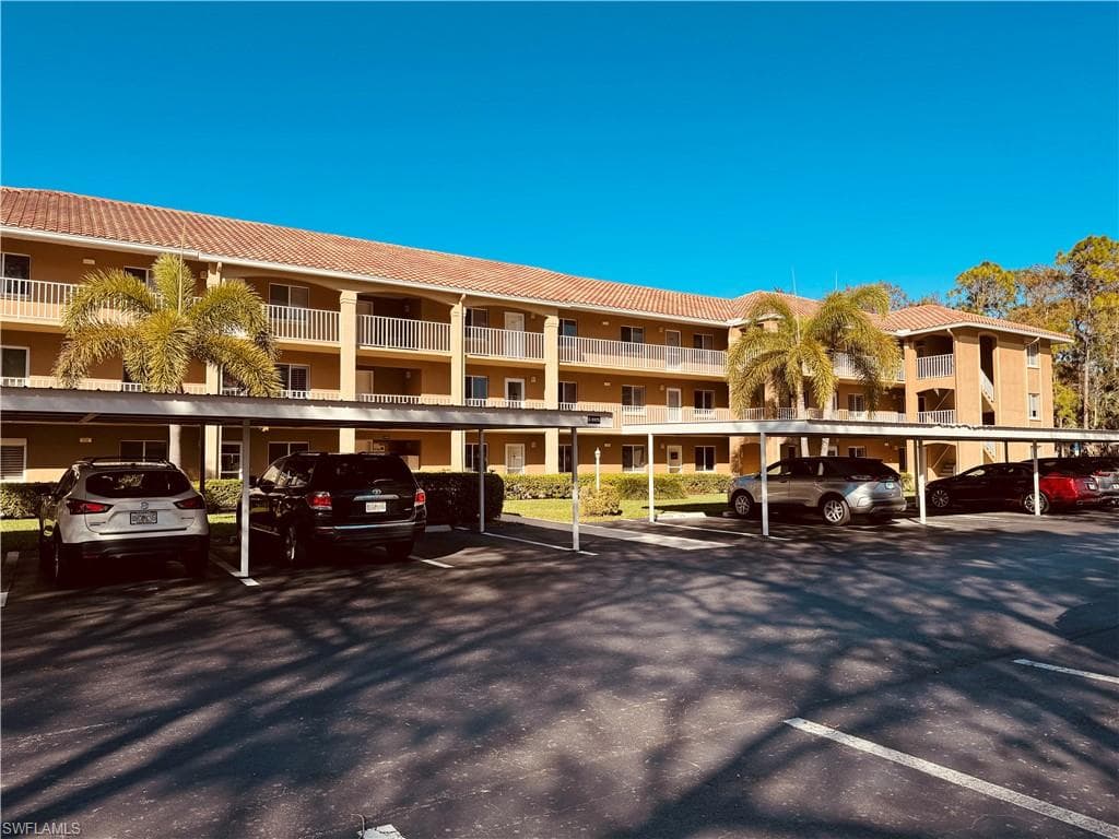 5975 Bloomfield CIR C107 NAPLES, FL 34112