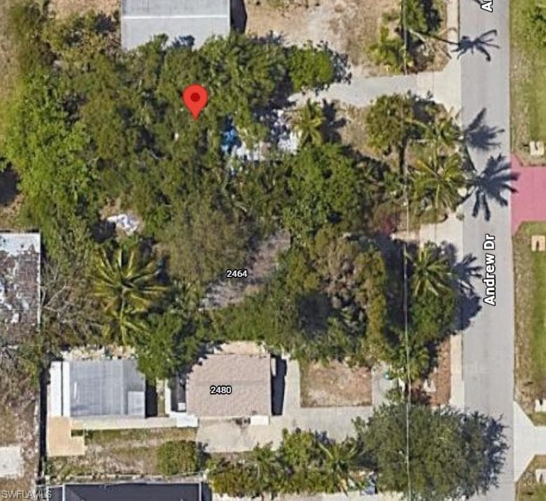 2448 Andrew DR NAPLES, FL 34112