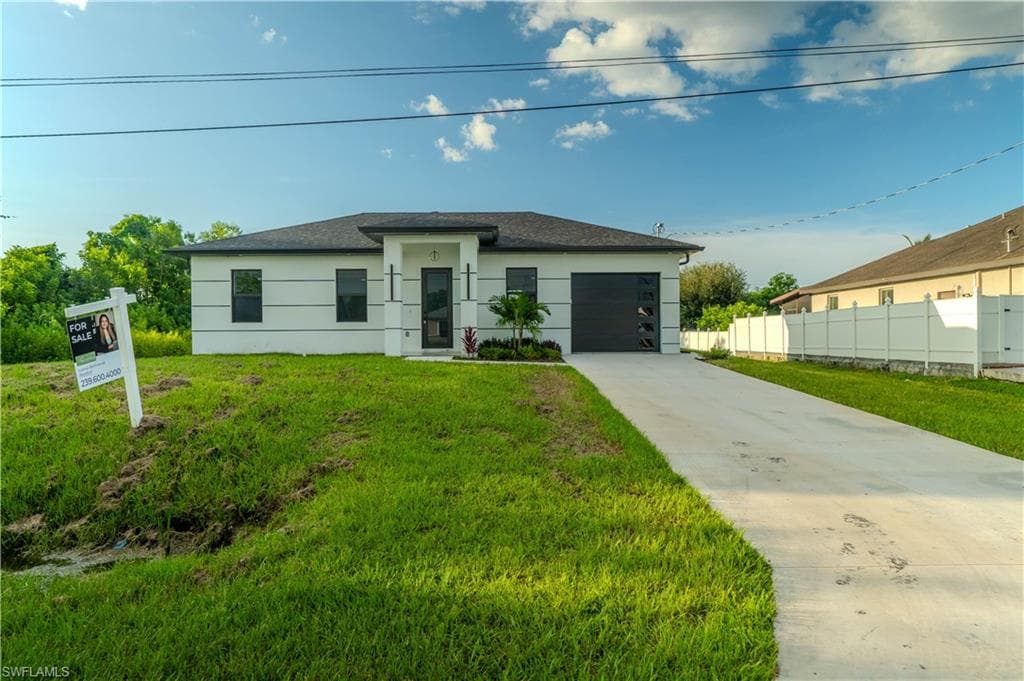 4012 11TH ST W LEHIGH ACRES, FL 33971