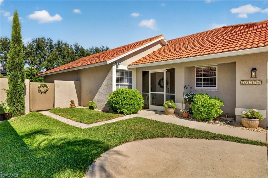 11071 Linnet LN NAPLES, FL 34119