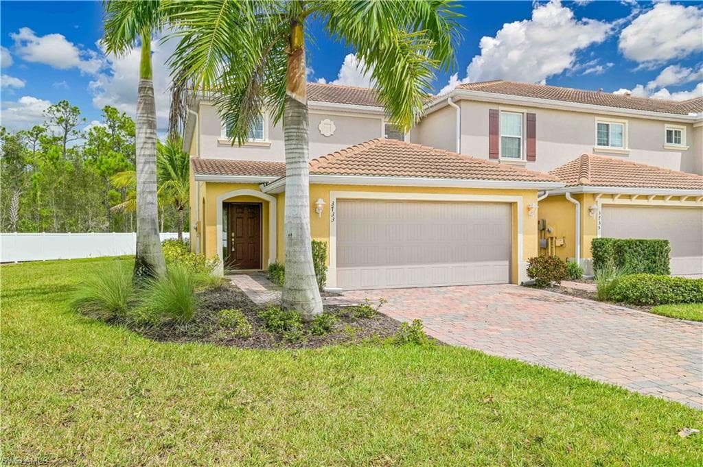 3733 Crofton CT FORT MYERS, FL 33916