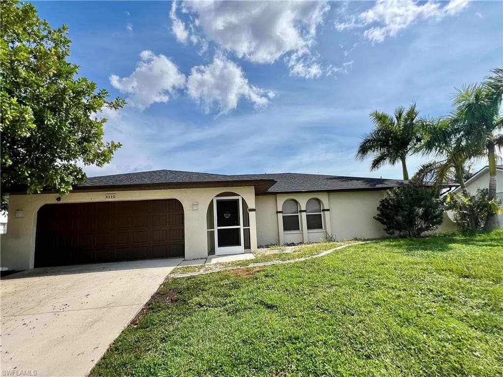118 SW 10th TER CAPE CORAL, FL 33991