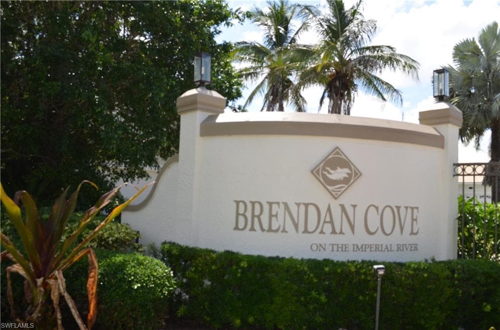 27201 Driftwood DR BONITA SPRINGS, FL 34135