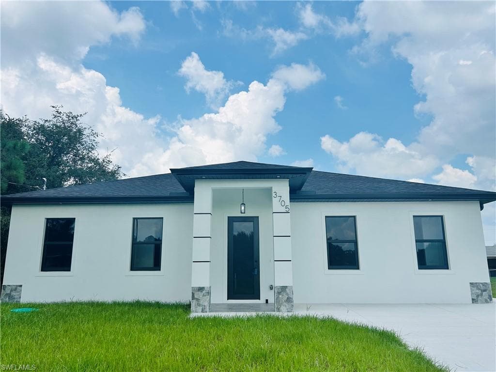 3705 E 15th ST LEHIGH ACRES, FL 33972