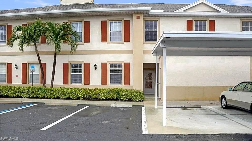 4219 Liron AVE 103 FORT MYERS, FL 33916