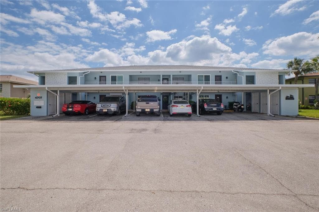 4707 SE 5th AVE 102 CAPE CORAL, FL 33904