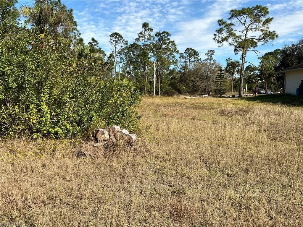 745 Oro AVE S LEHIGH ACRES, FL 33974