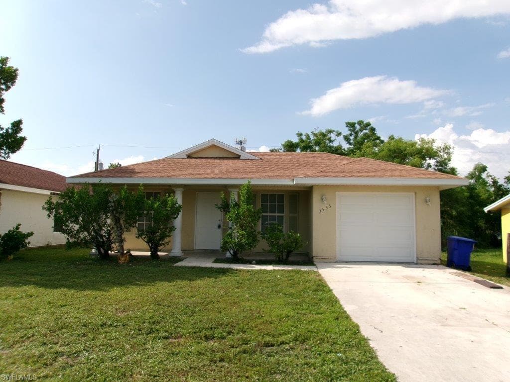 3533 South ST FORT MYERS, FL 33916