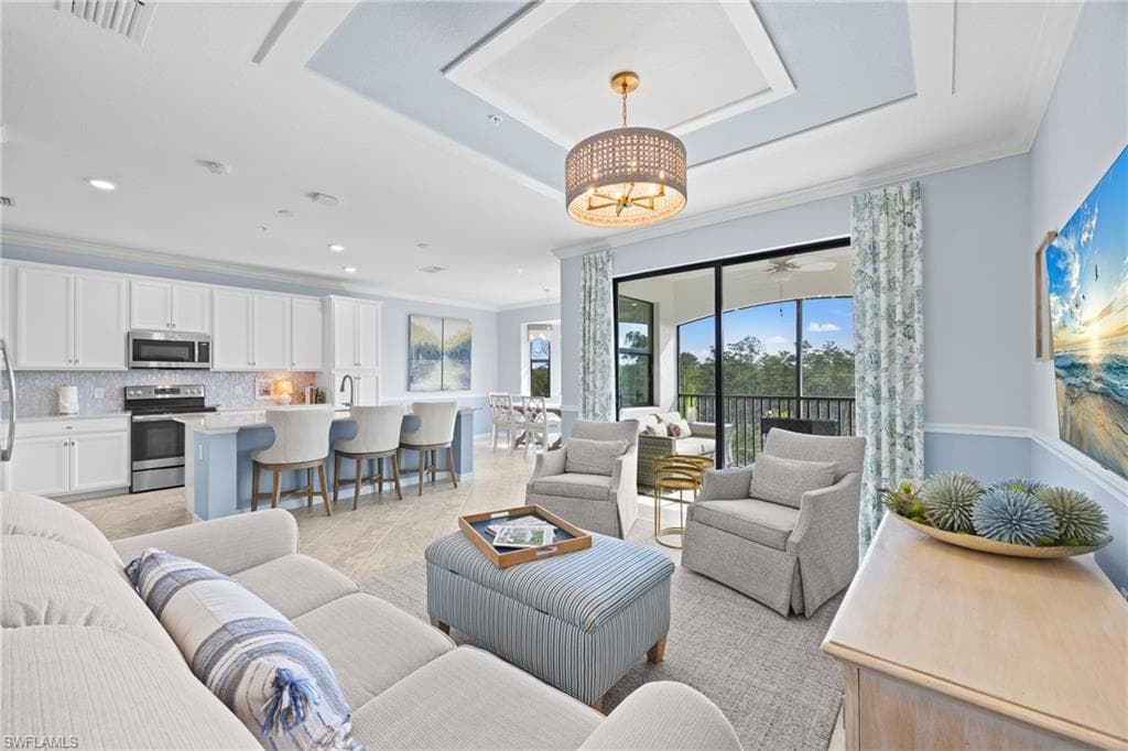 9596 Trevi CT 5445 NAPLES, FL 34113