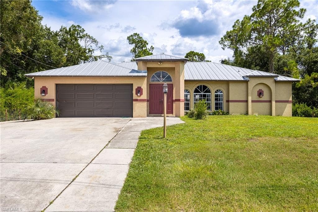11402 Habersham CT NORTH FORT MYERS, FL 33917