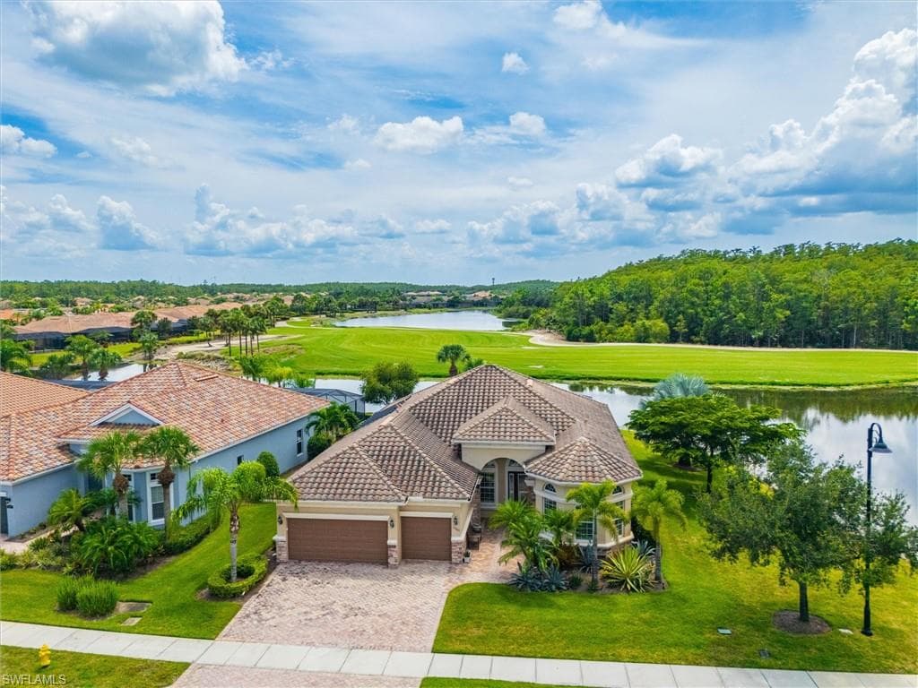 11205 Surrey PL FORT MYERS, FL 33913