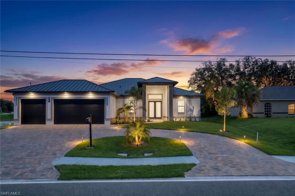 2617 Ceitus PKWY CAPE CORAL, FL 33991