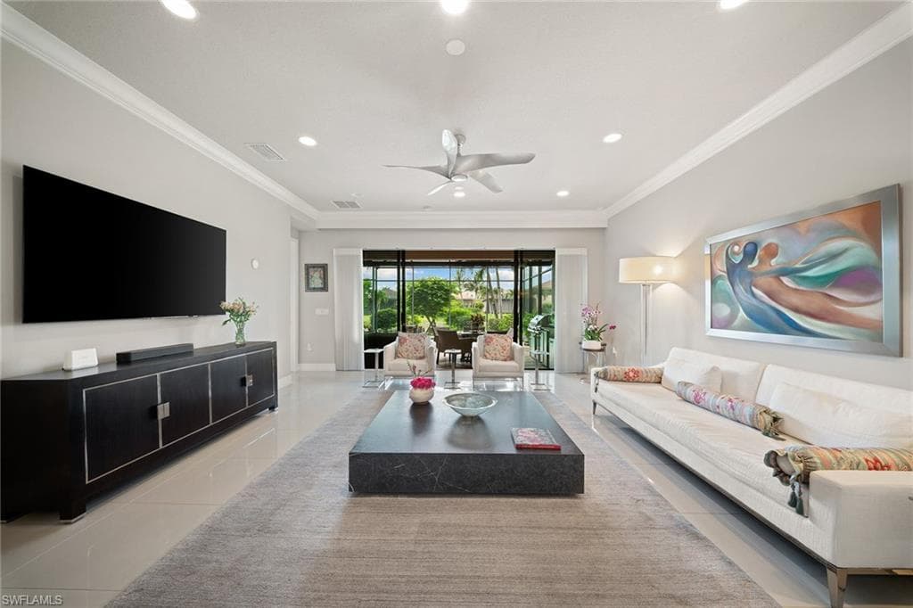 13617 Mandarin CIR NAPLES, FL 34109