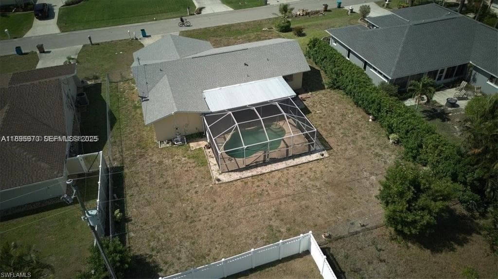 915 SE 20th ST CAPE CORAL, FL 33990