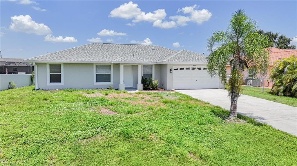 4008 10th ST W LEHIGH ACRES, FL 33971