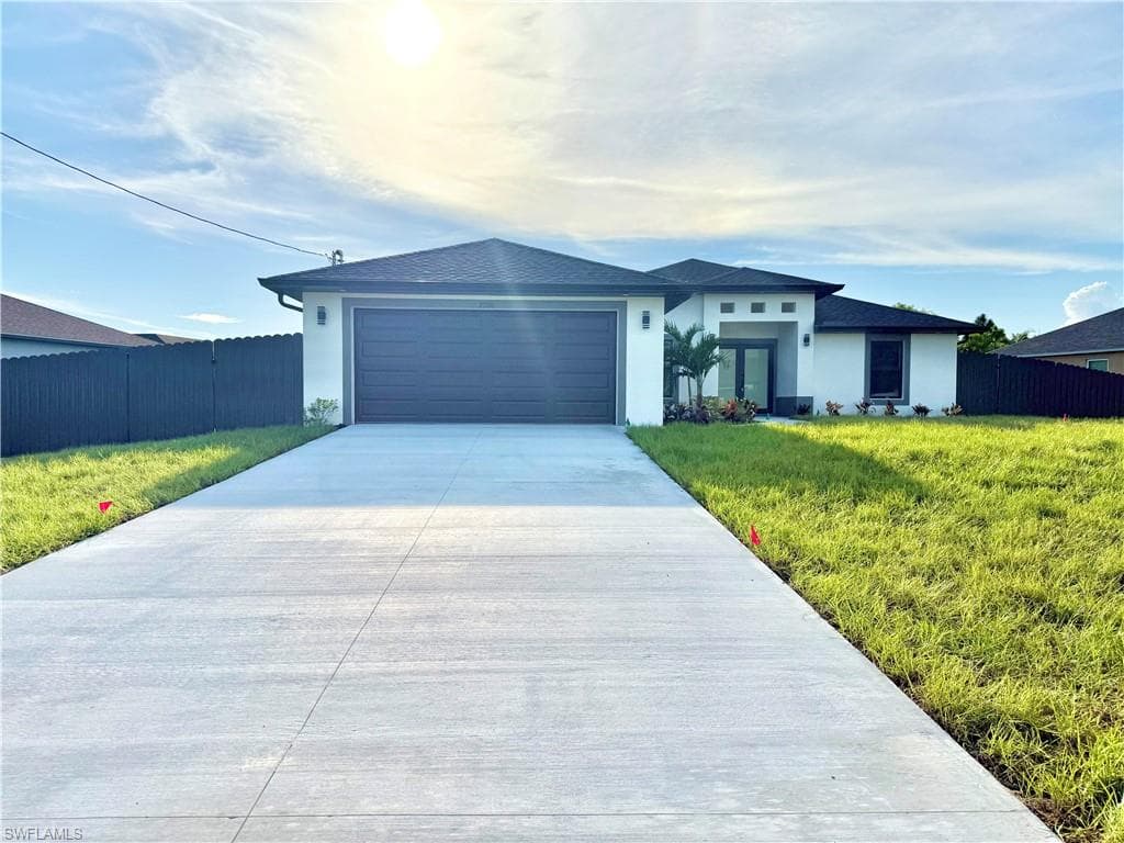 3006 NW Douglas CIR CAPE CORAL, FL 33993