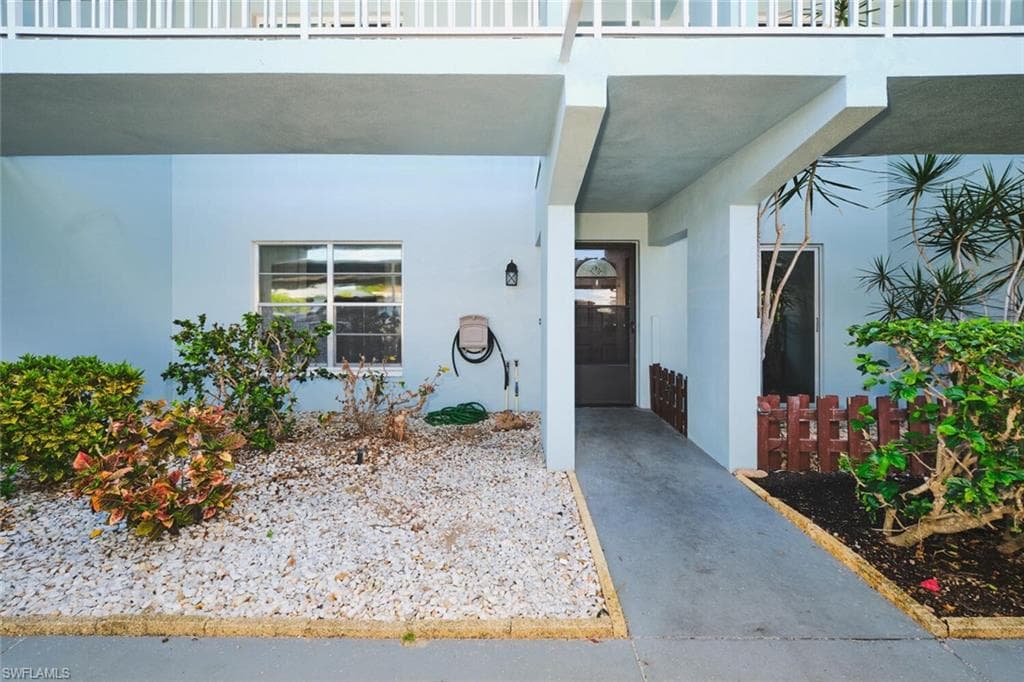 4707 SE 5th AVE 102 CAPE CORAL, FL 33904