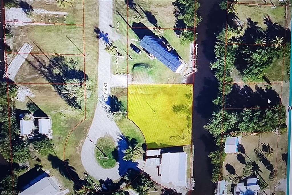 110 Cardinal CT EVERGLADES CITY, FL 34141