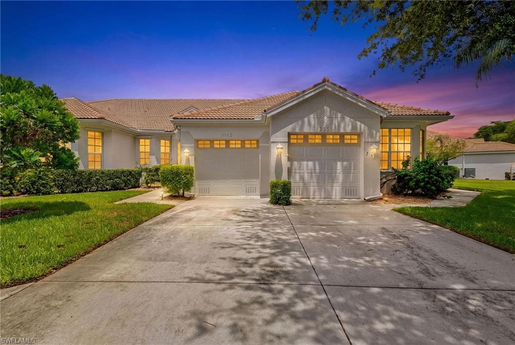 8760 Stockbridge DR FORT MYERS, FL 33908