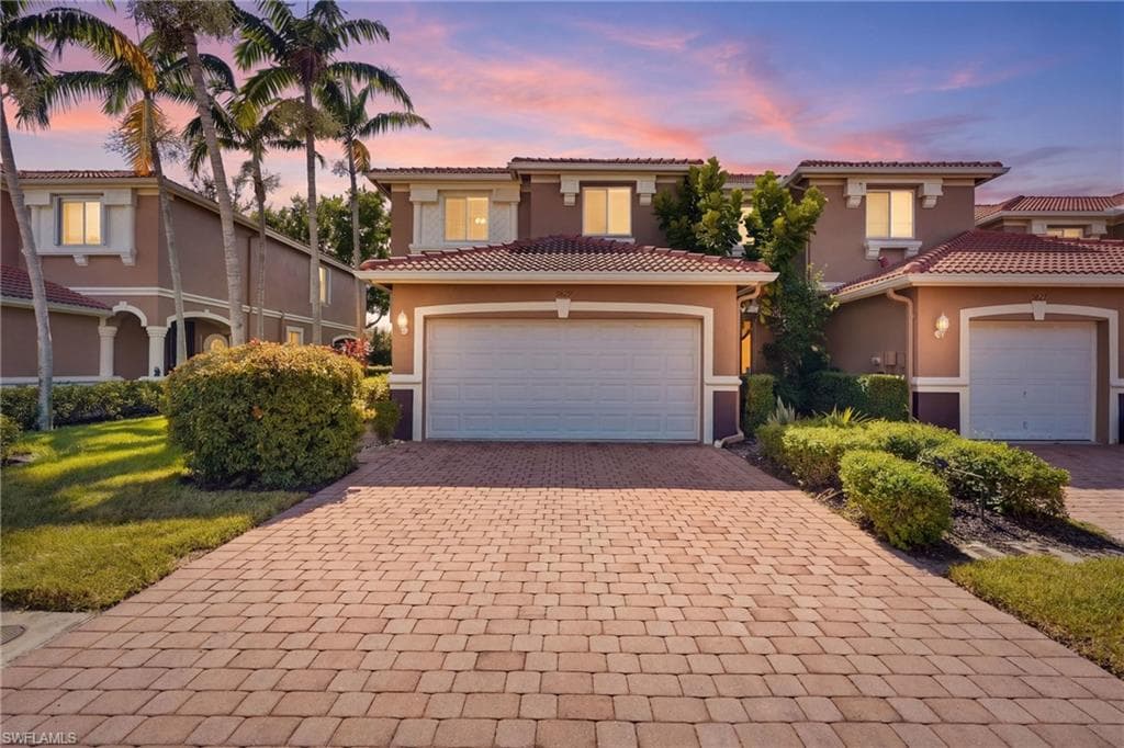 9829 Roundstone CIR FORT MYERS, FL 33967