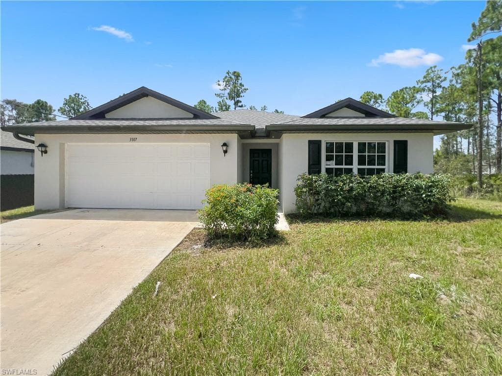 3107 35th ST W LEHIGH ACRES, FL 33971